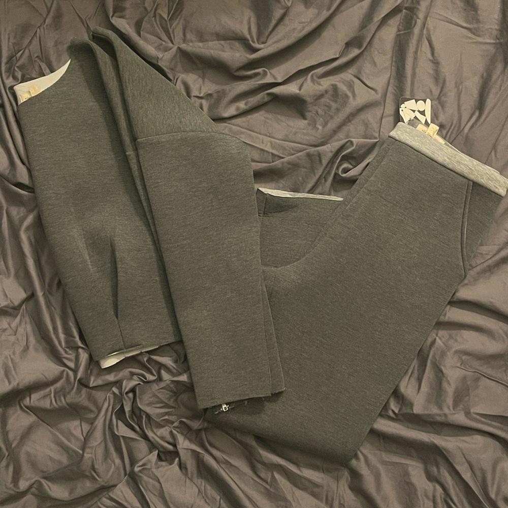 Urban outfitters (silence + noise) women’s charcoal gray suit
